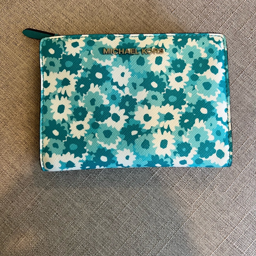 Michael Kors wallet
